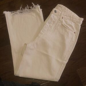 GRLFRND Cream Ankle Jeans